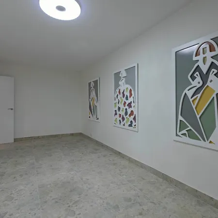 Villa Townhouse With Private Pool! *