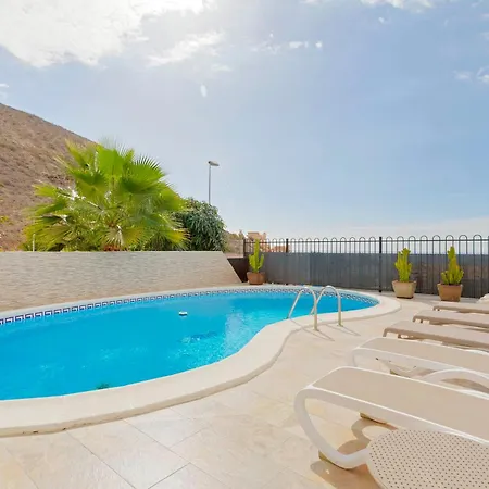 Townhouse With Private Pool! * Arona